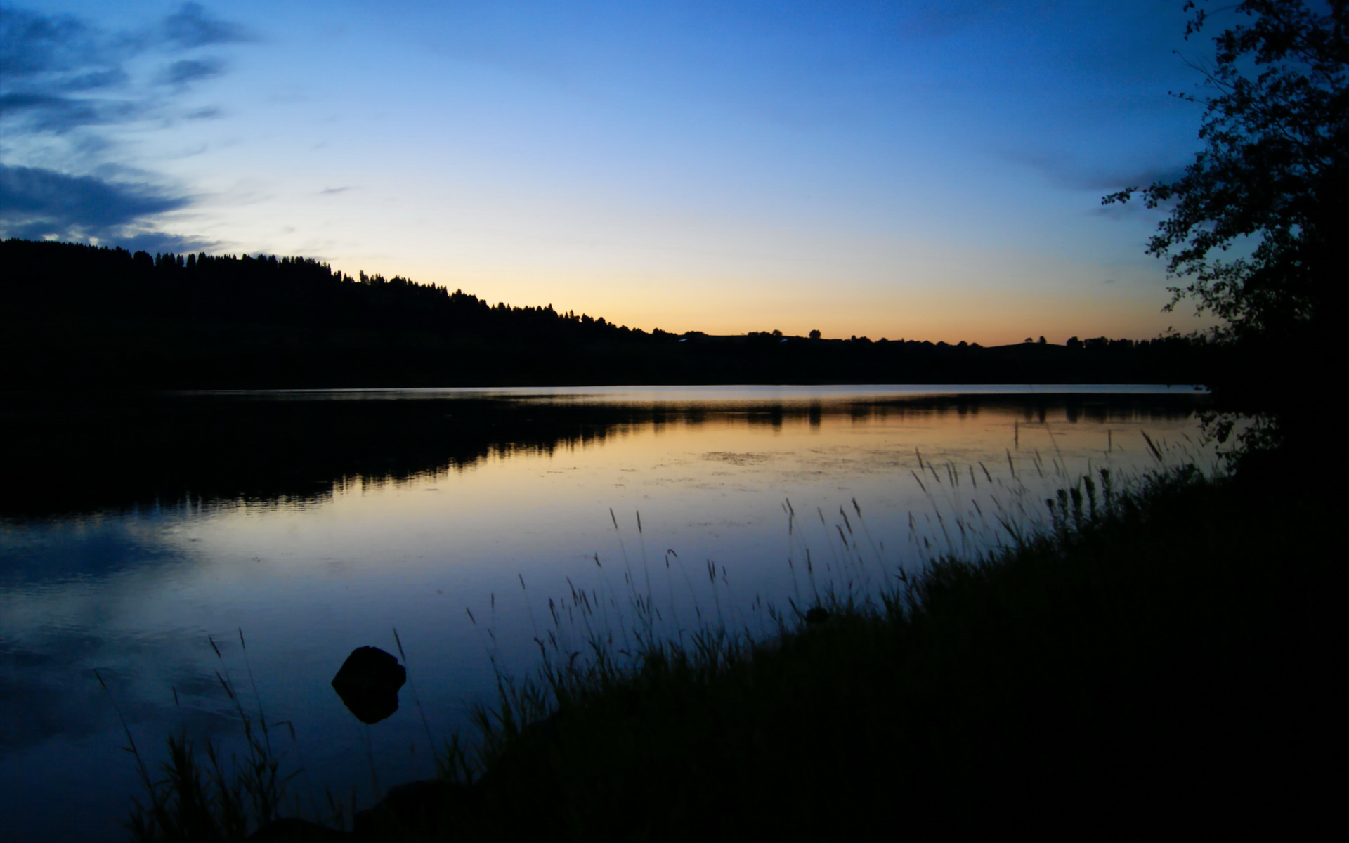 _费德勒宣布退役，网球界哀悼传奇球星的离开_，费德勒 网球