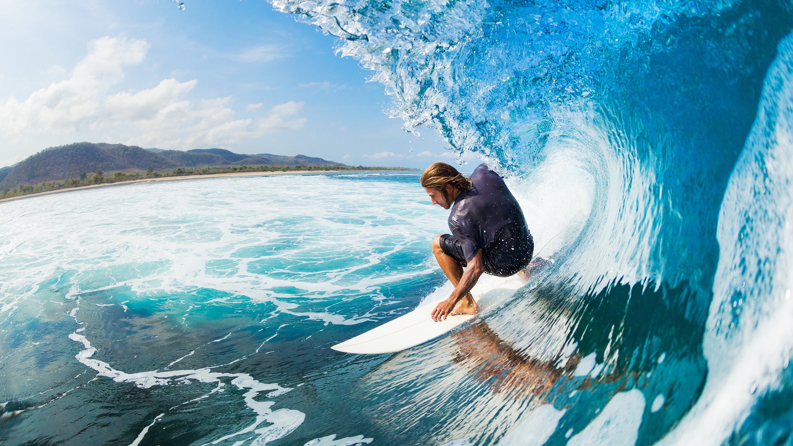 爱游戏体育入口-南非羚羊队的“闪电战”：快速反击与突破形成无情压力